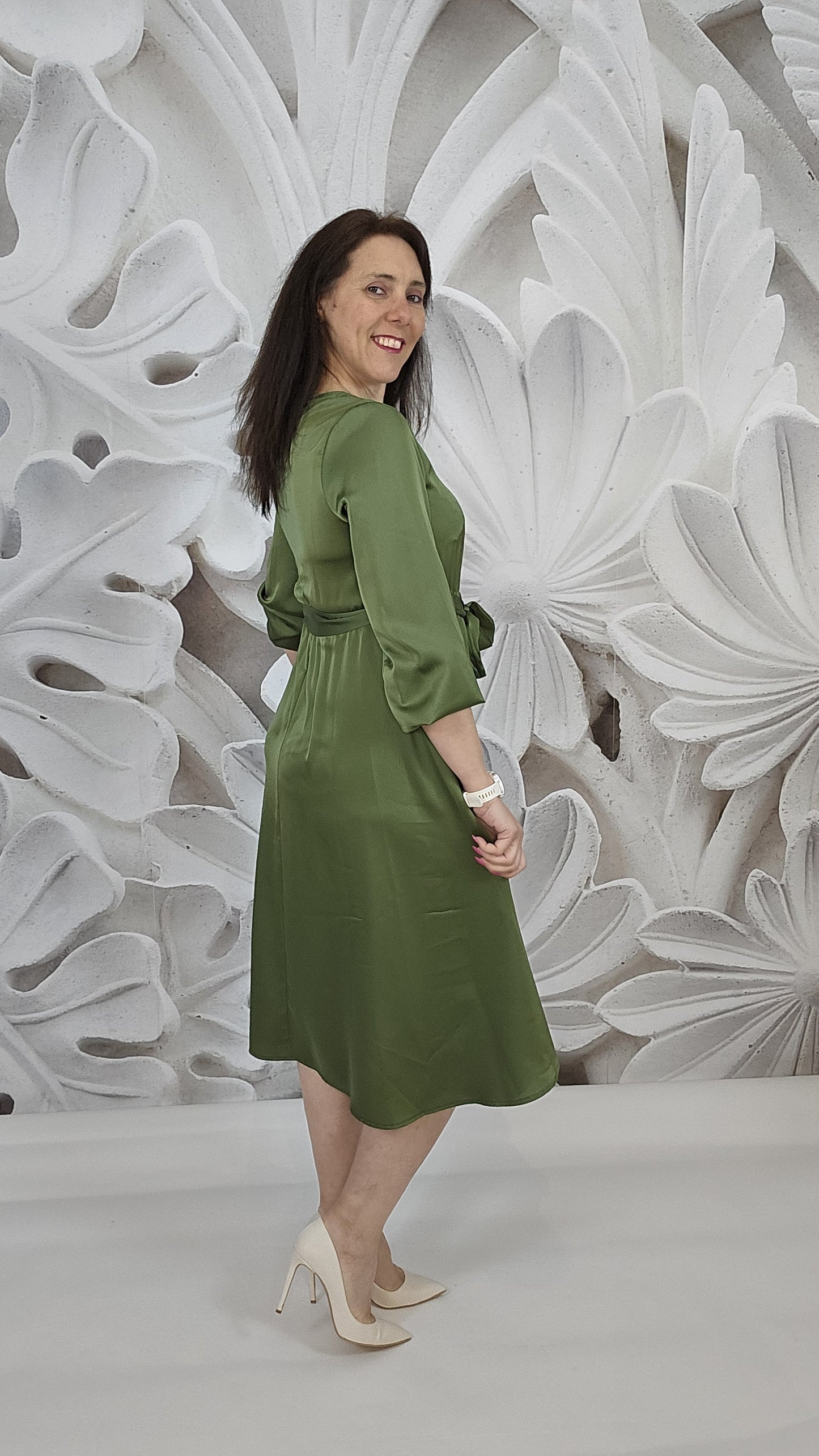 Abito Eleganza Seta Verde Oliva