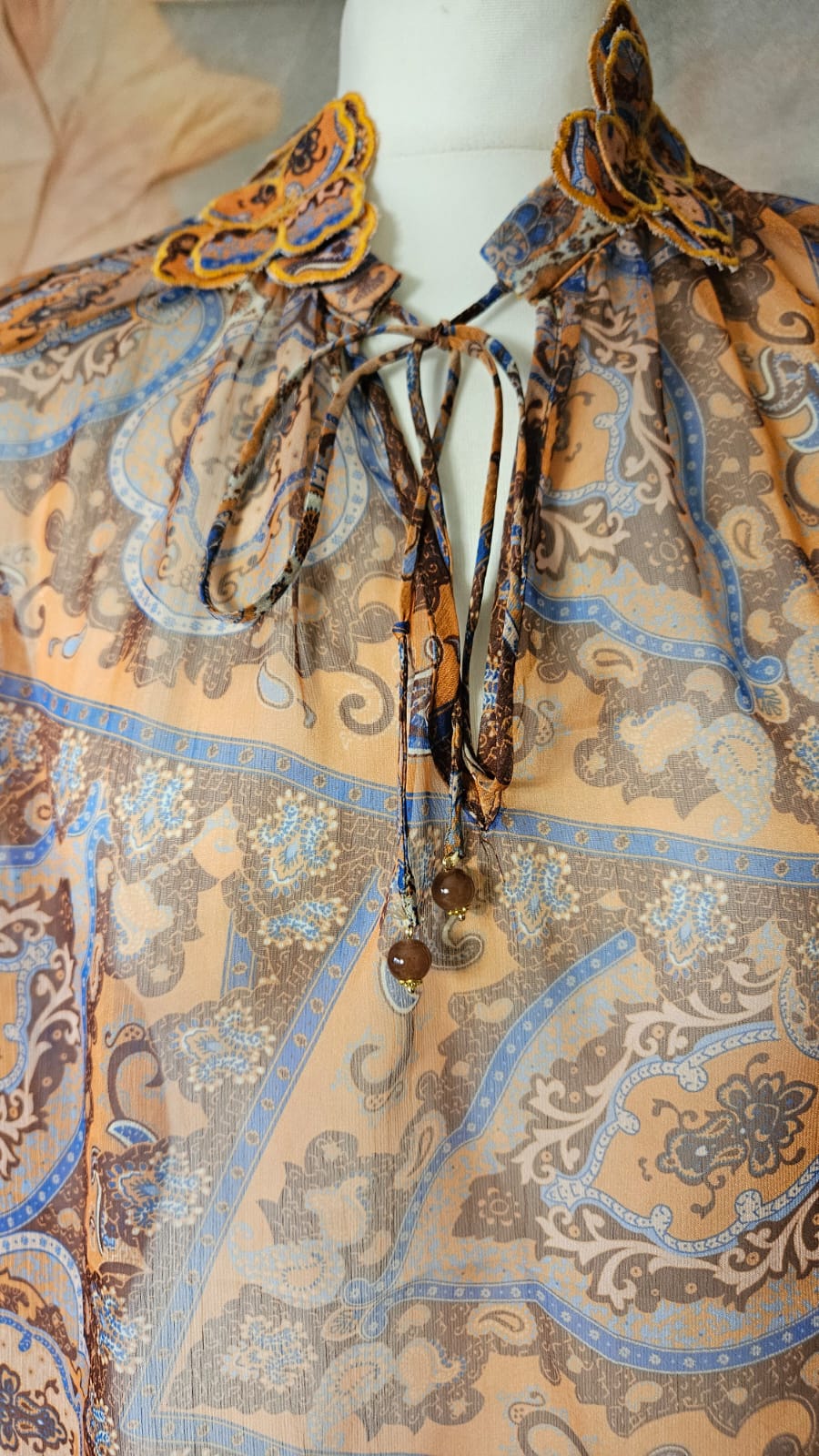 Blusa marrone arancio