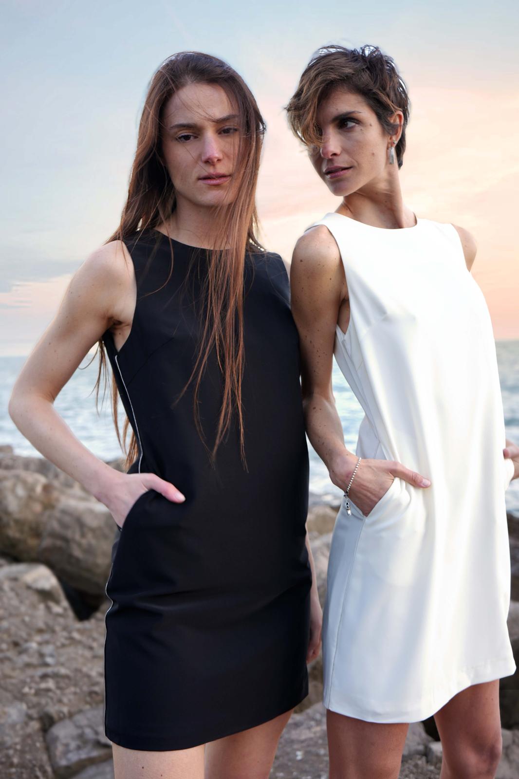 Vestito nero con tasche