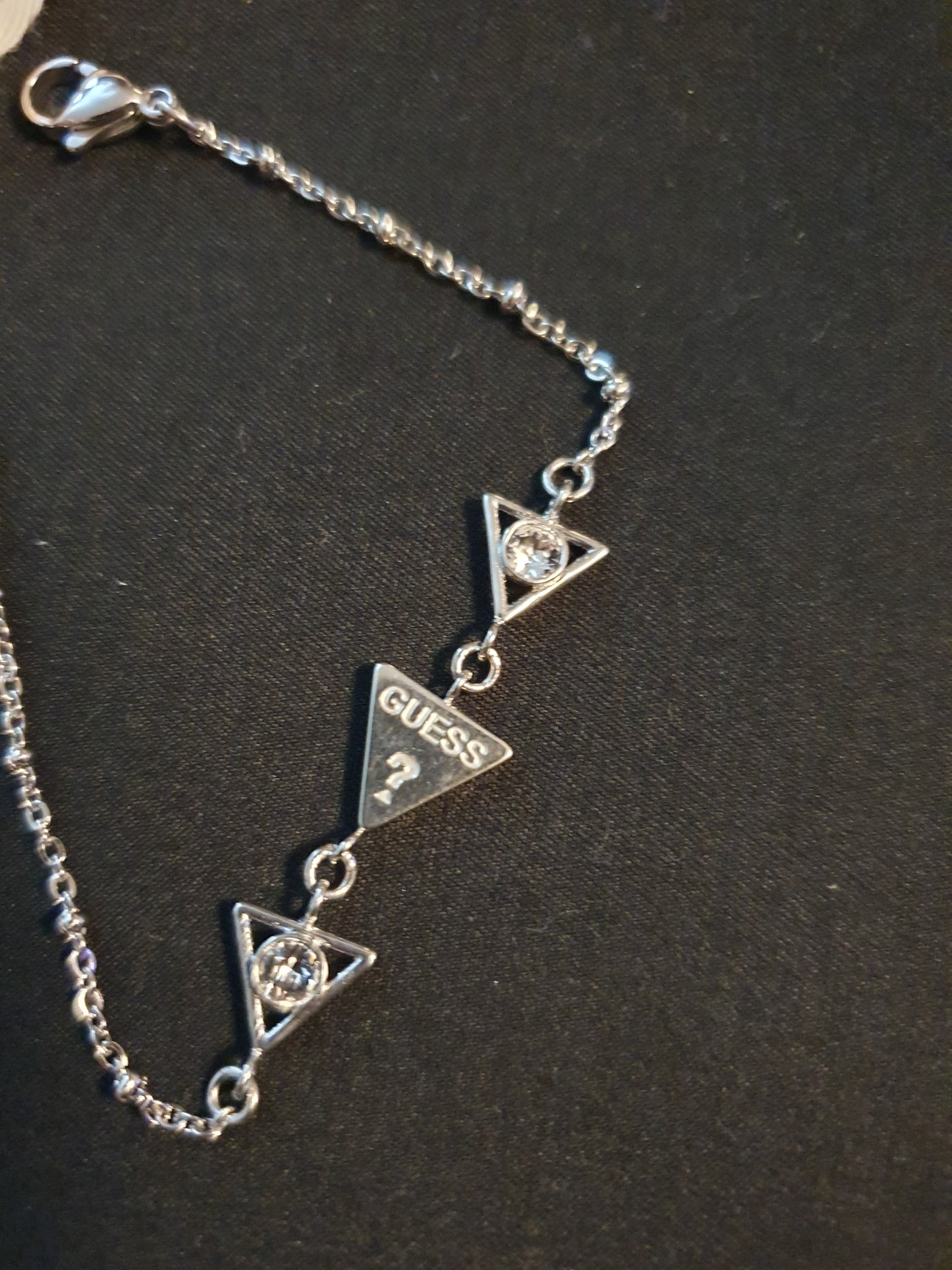 Bracciale Guess a triangoli