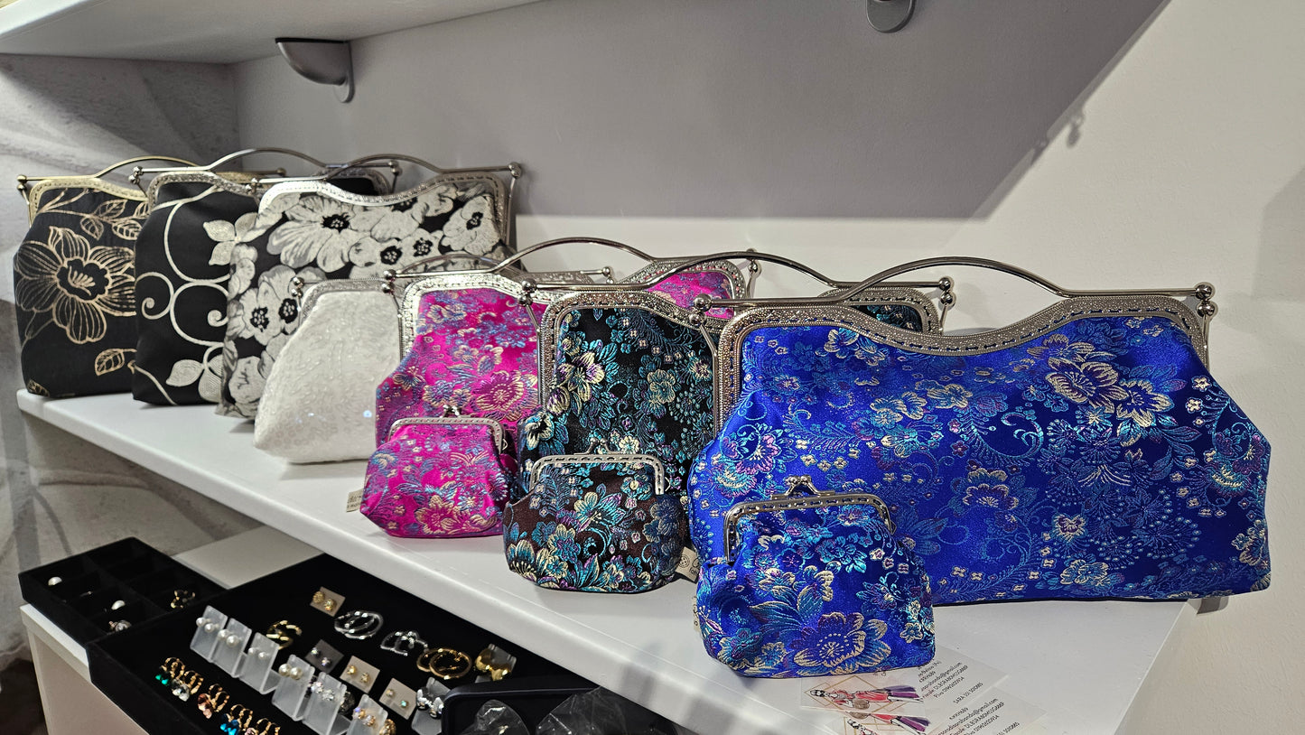 Clutch standard blu elettrico con porta monete