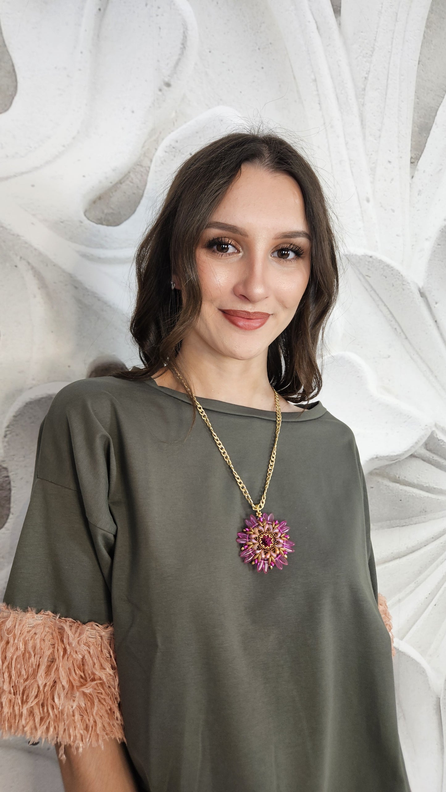 Medaglione rosa by Tiziana