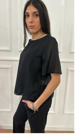 Blusa leggera in tessuto satinato nera