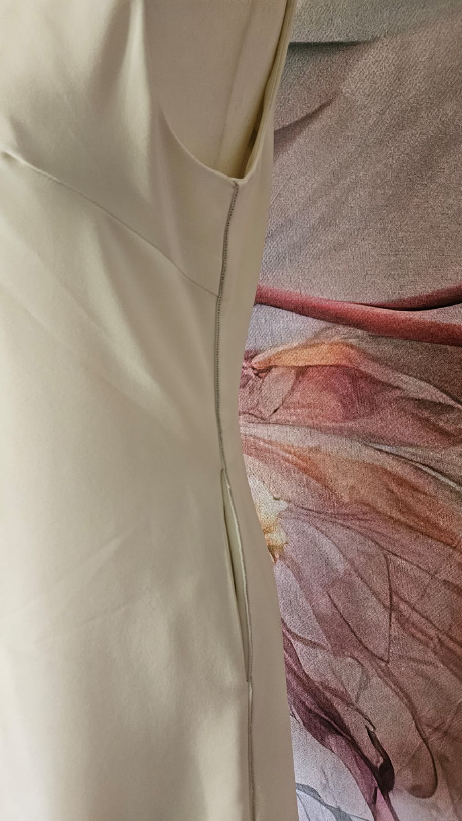 Vestito bianco panna con tasche