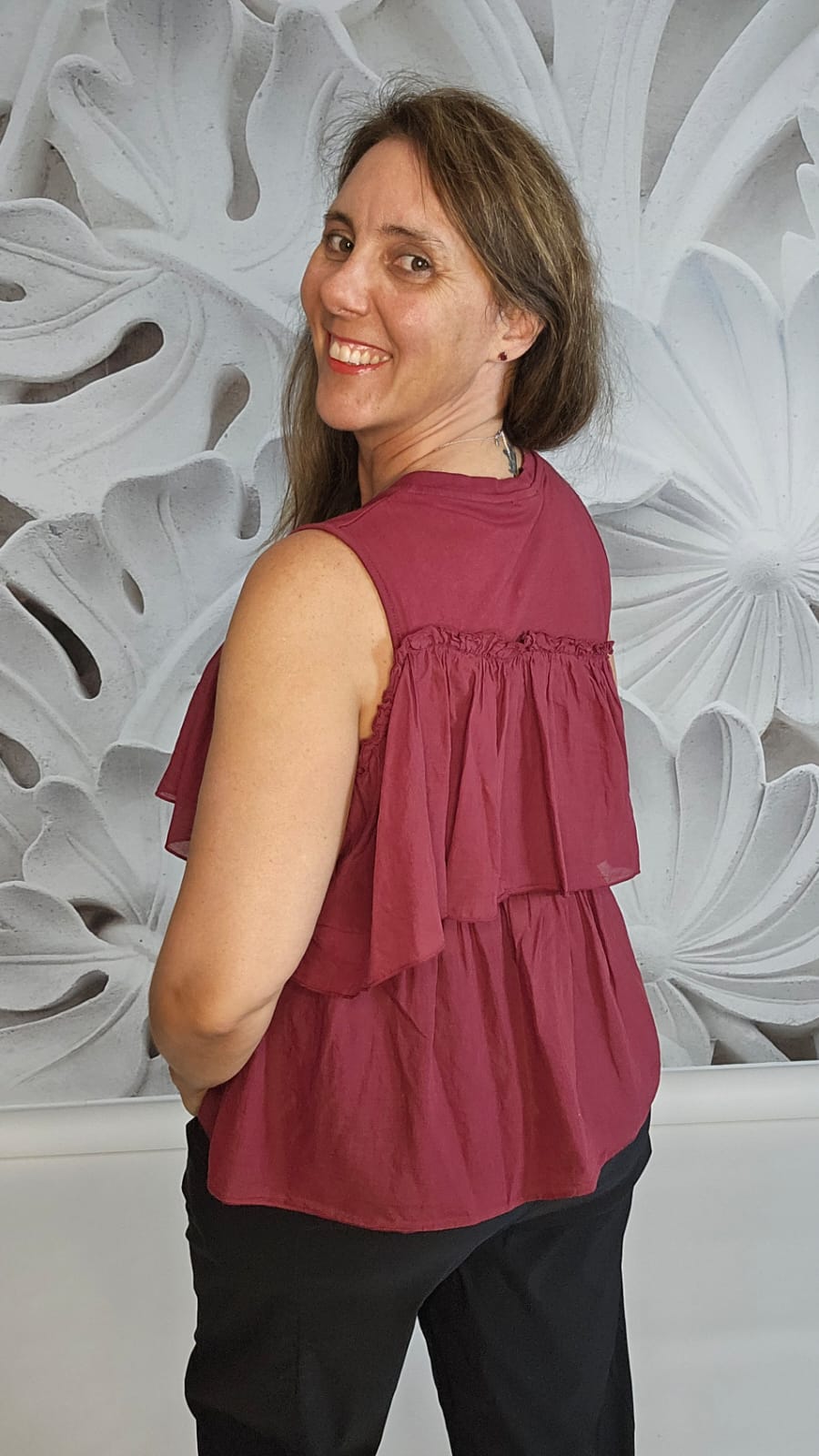 Blusa bordeaux volant estiva elegante